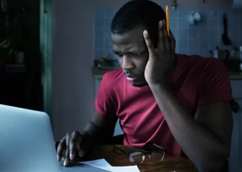 Você se preocupa com os impostos da sua empresa à Meia-Noite?