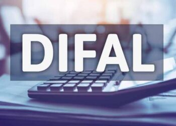 Exclusão do DIFAL da base de PIS/COFINS: dinheiro de volta no caixa, sem processo